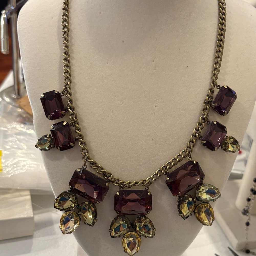 Elegant Purple and Gold Statement Necklace
